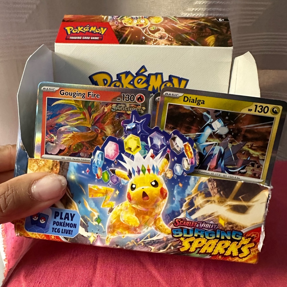 Trading Card Game Box - Picture 2 of 3